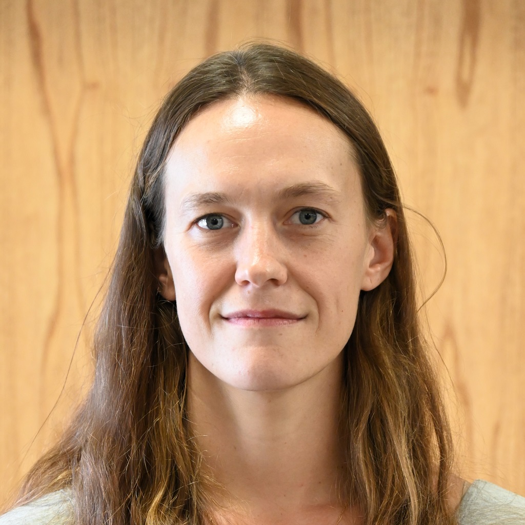 Esp. María Cecilia FREIDENBERGER