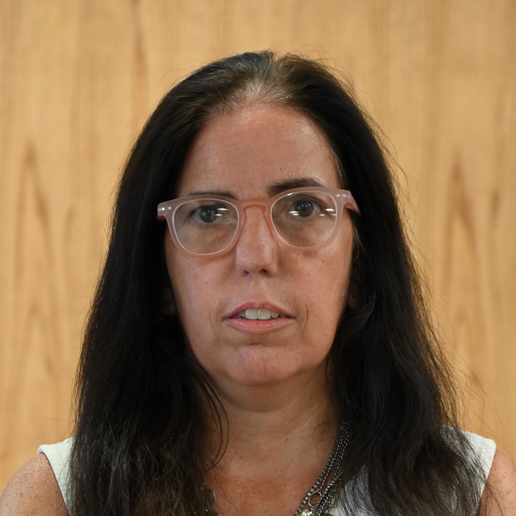 Dra. Lucía COLOMBATO